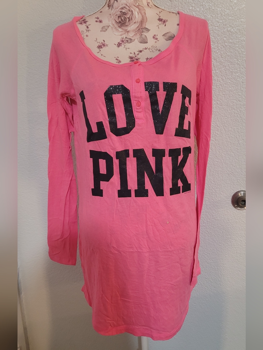PINK Victoria's Secret Hot Pink Long Sleeve Chemise with Black 'LOVE PINK' Logo